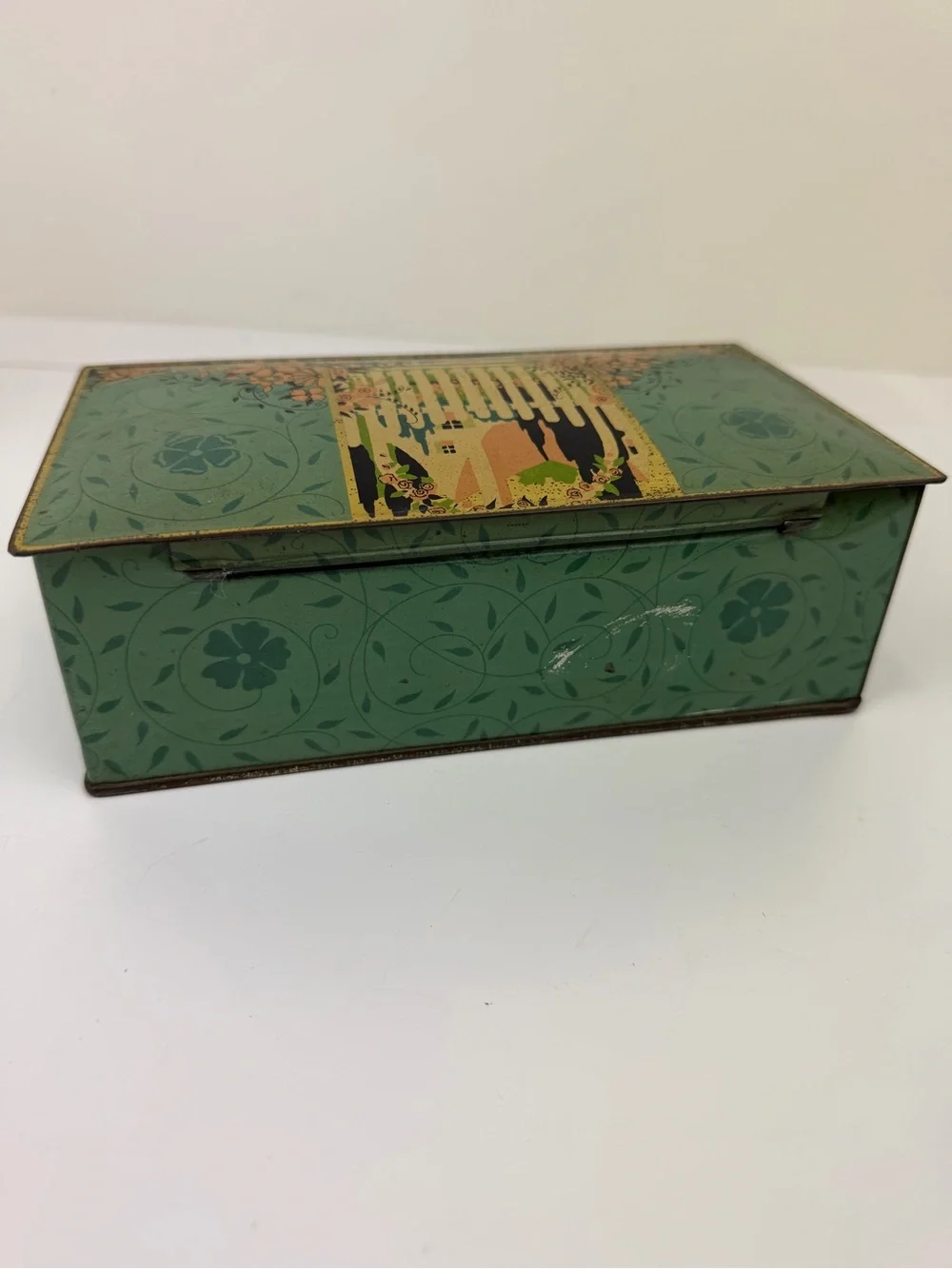Vintage George C. Miller & Co. Floral Lithograph Hinged Candy Tin Box